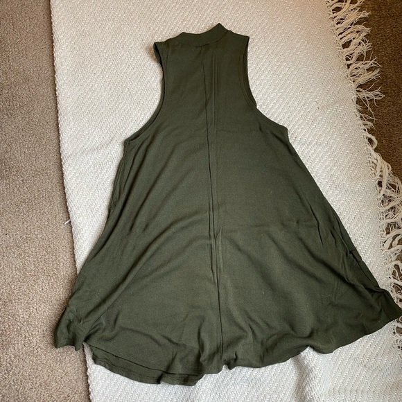 🍃 PPLA GREEN DRESS - Picture 3 of 4